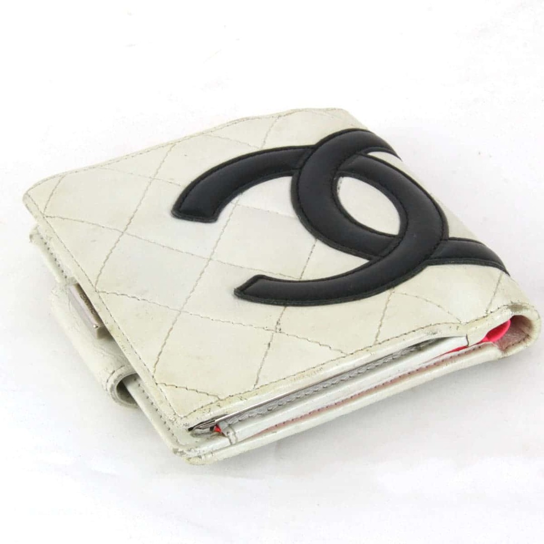 CHANEL(シャネル)の『USED』 CHANEL シャネル カンボンライン 二つ折り財布 レザー ホワイト【中古】 レディースのファッション小物(財布)の商品写真