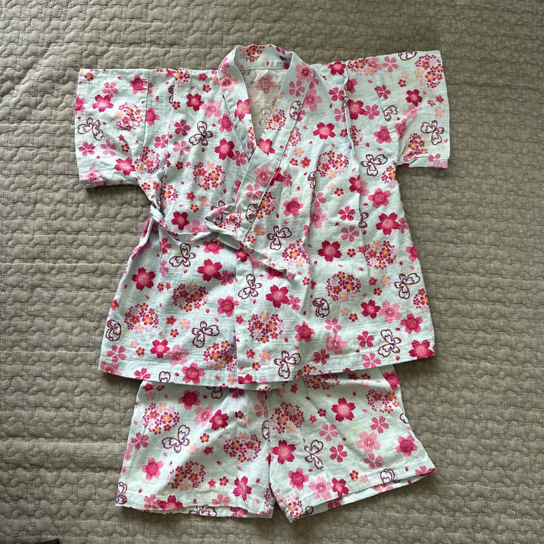 甚平90センチ キッズ/ベビー/マタニティのキッズ服女の子用(90cm~)(甚平/浴衣)の商品写真