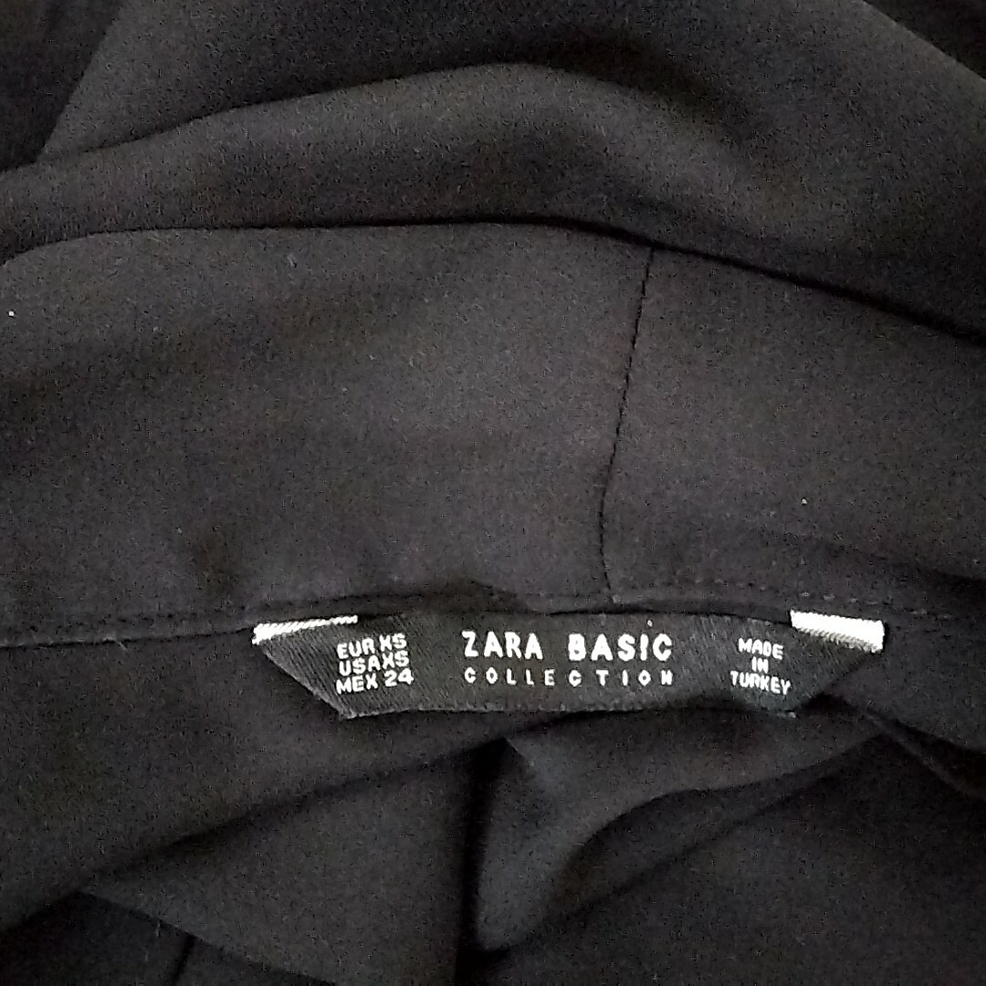 ZARA(ザラ)のZARA ノースリーブシフォンブラウス レディースのトップス(カットソー(半袖/袖なし))の商品写真