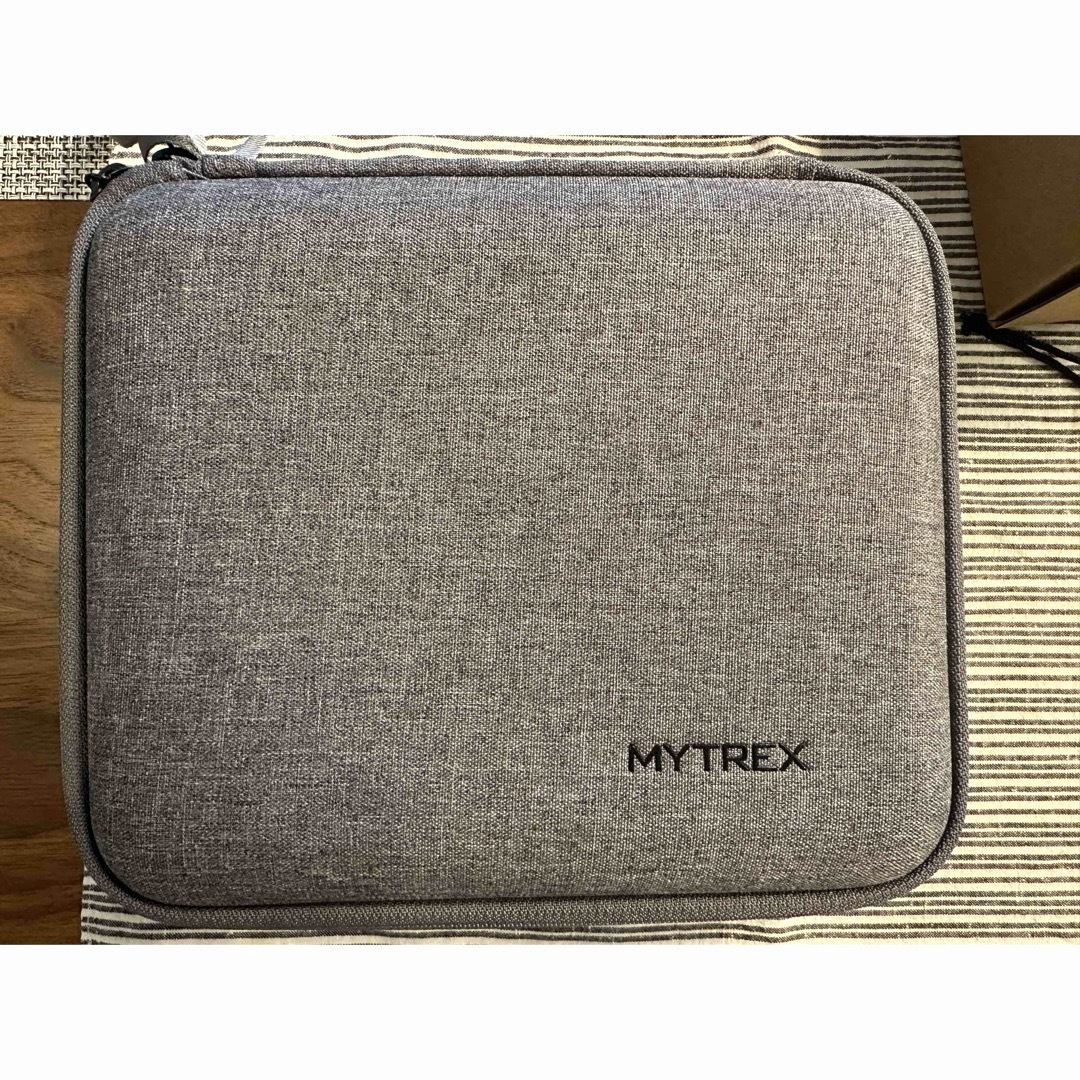 MYTREX REBIVE MINI スマホ/家電/カメラの美容/健康(マッサージ機)の商品写真