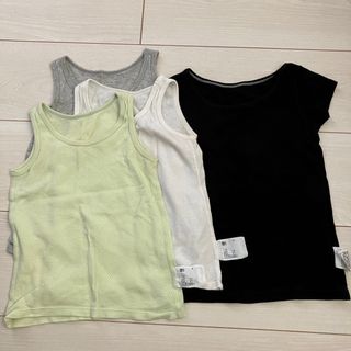 ユニクロ(UNIQLO)のユニクロ　インナー　90(下着)