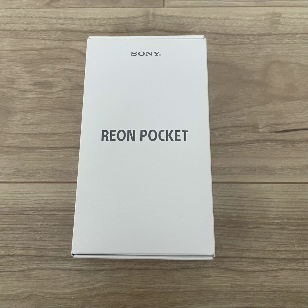 SONY(ソニー)の［未使用］SONY  REON POCKET レオンポケット　インナーウェア付き スマホ/家電/カメラの冷暖房/空調(その他)の商品写真