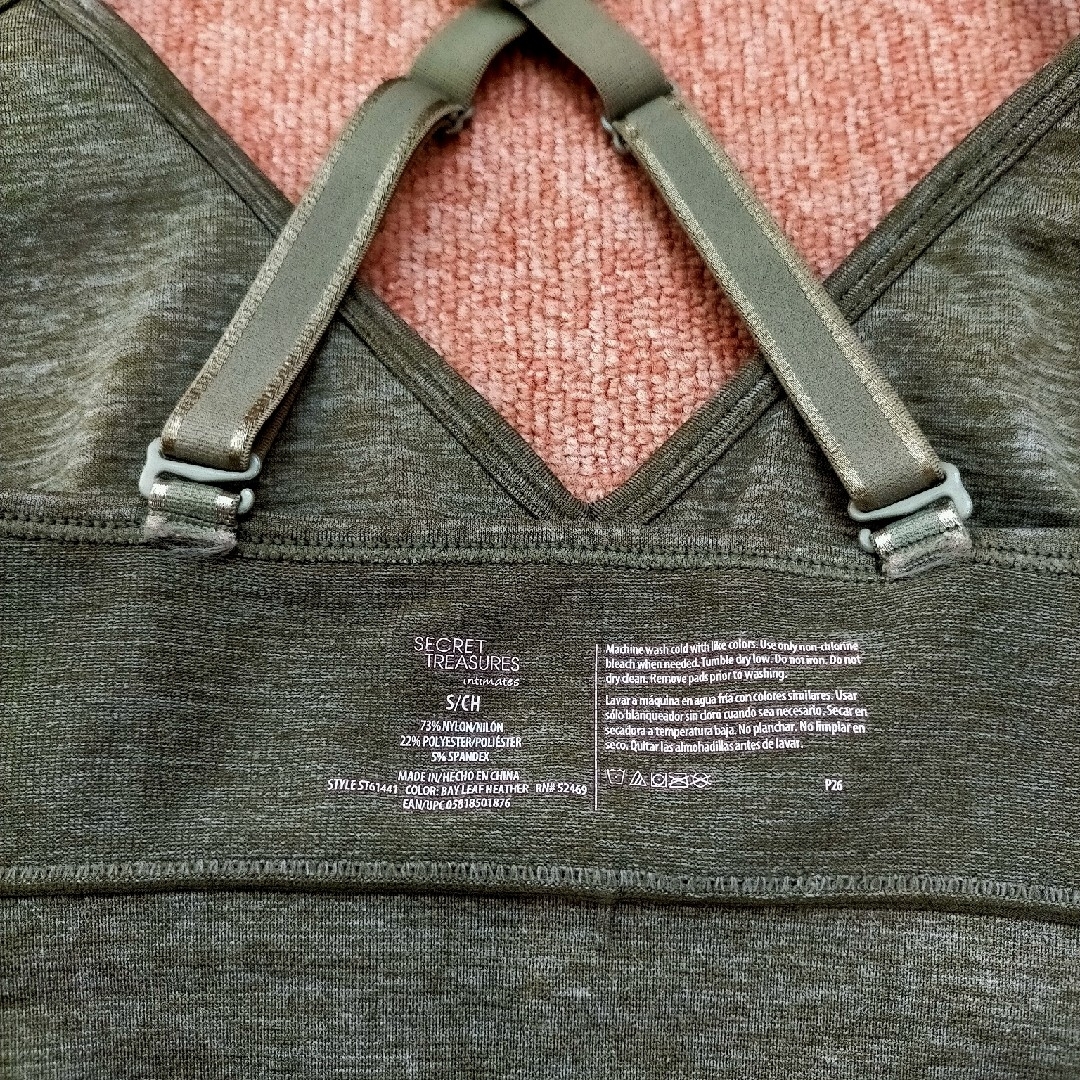 GAP(ギャップ)のヨガウェア ３点SET スポーツ/アウトドアのランニング(ウェア)の商品写真