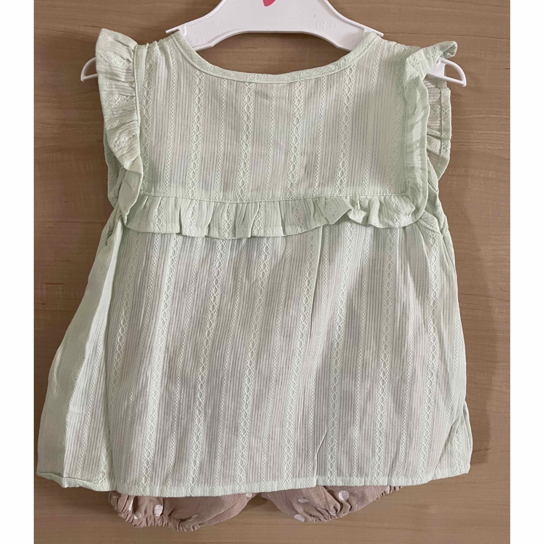 新品未使用　ベビー　夏物　セットアップ　90 キッズ/ベビー/マタニティのキッズ服女の子用(90cm~)(Tシャツ/カットソー)の商品写真