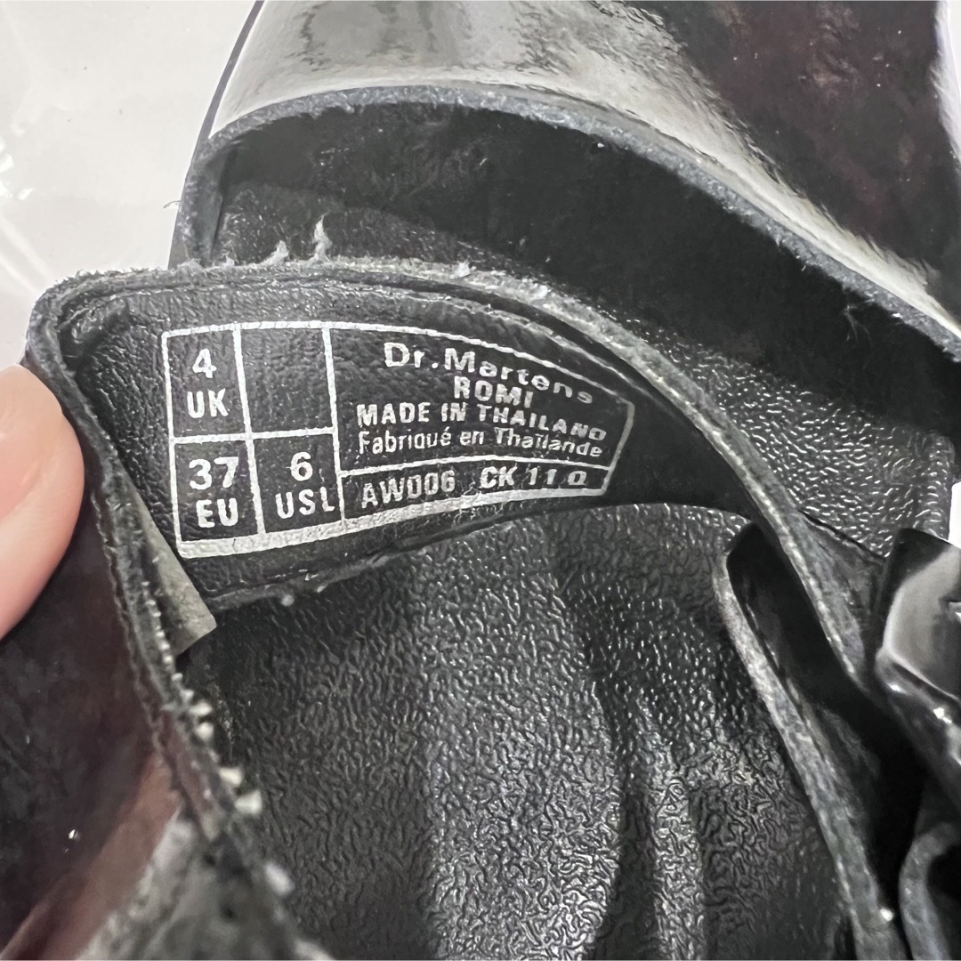 Dr.Martens(ドクターマーチン)のDr.Martens ドクターマーチン　 ROMI ロミ　 エナメルサンダル　 レディースの靴/シューズ(サンダル)の商品写真
