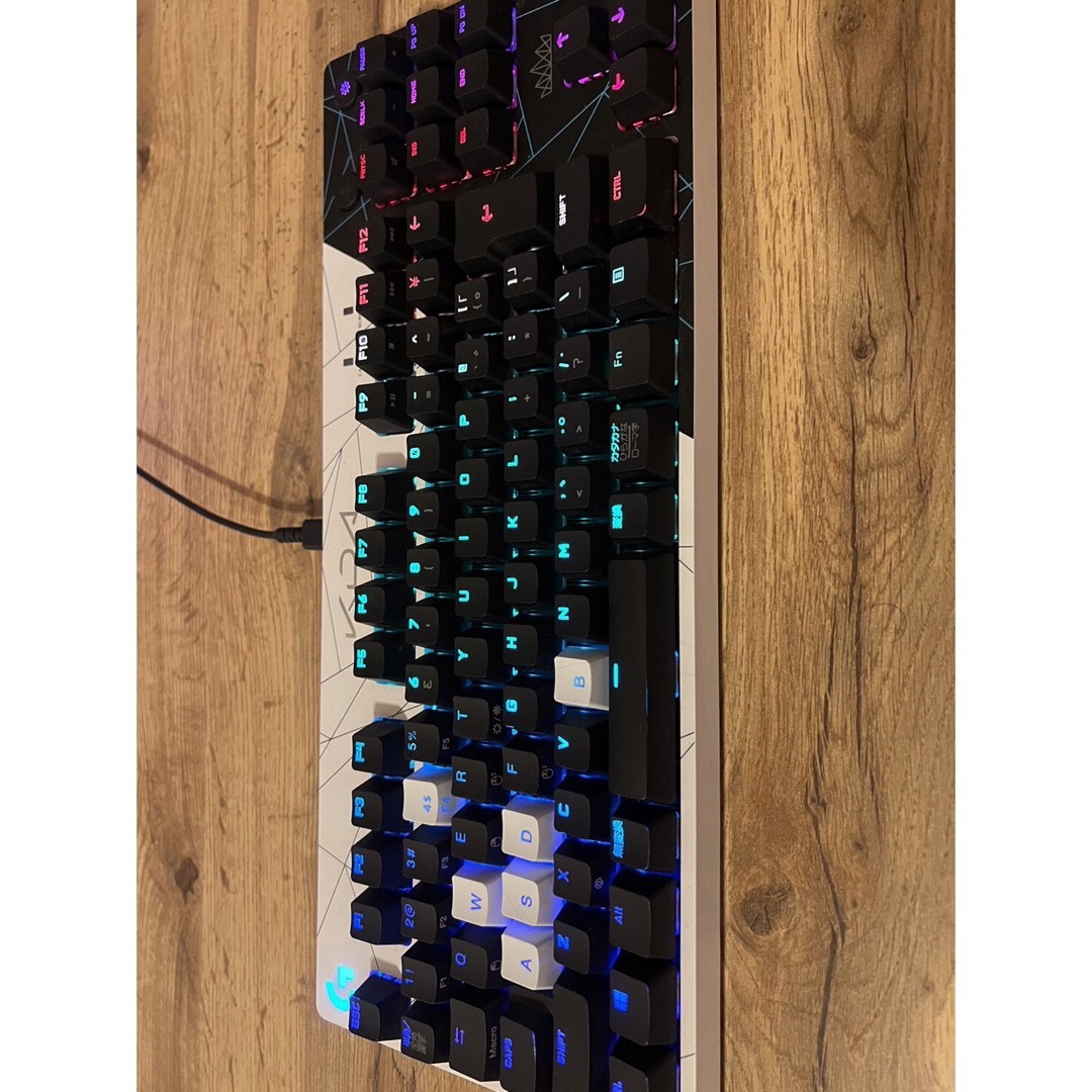 Logicool - ロジクール キーボードの通販 by ®️|ロジクールならラクマ