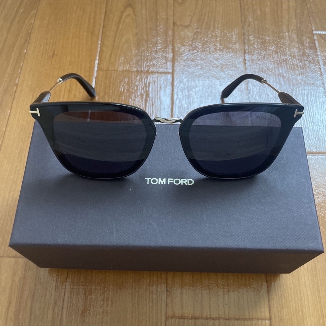 TOM FORD トムフォード サングラスTF726-Kトムフォード