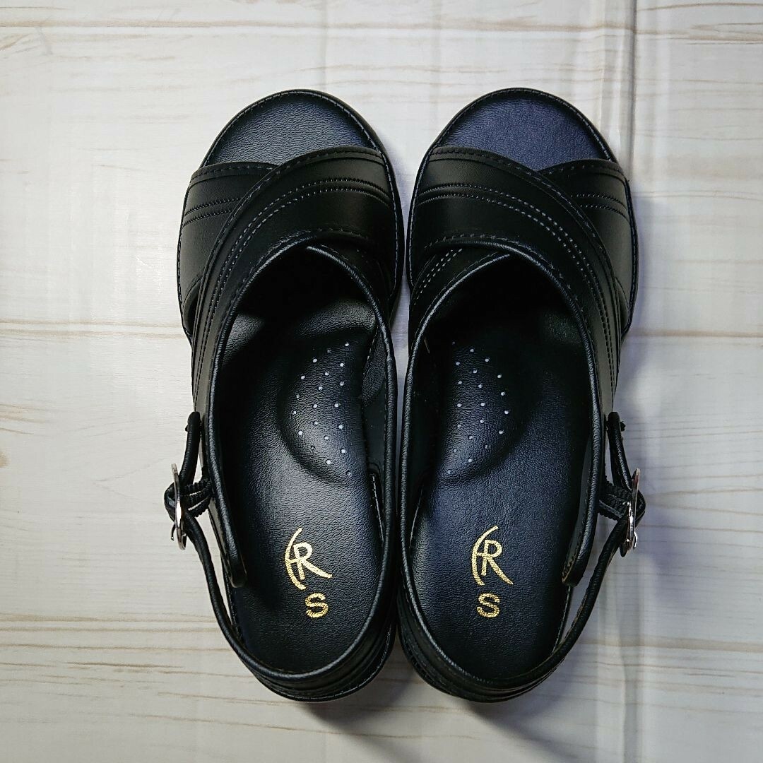 S(21.5～22㎝)【新品】黒 ナースサンダル シューズ　クロスサンダル レディースの靴/シューズ(サンダル)の商品写真