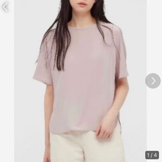 ユニクロ(UNIQLO)のUNIQLO ユニクロ　半袖ブラウス　レディース　M ベージュ　グレー　夏(シャツ/ブラウス(半袖/袖なし))