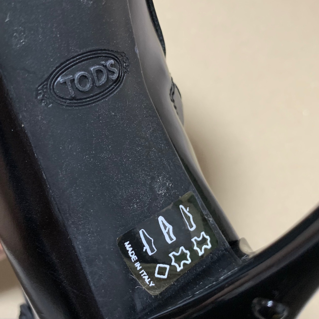 TOD'S(トッズ)のTOD'S レディース ショートブーツ レディースの靴/シューズ(ブーツ)の商品写真