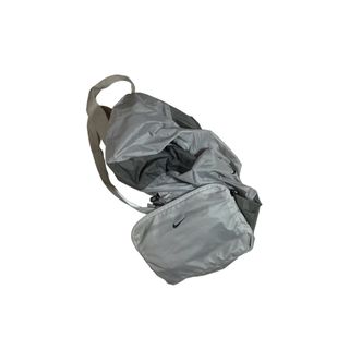 ナイキ(NIKE)のNIKE 2way pocketable bag(トートバッグ)