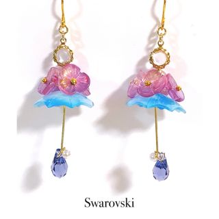 スワロフスキー(SWAROVSKI)の紫陽花と傘　スワロフスキーピアス・イヤリング　★カラーお選び頂けます★(ピアス)