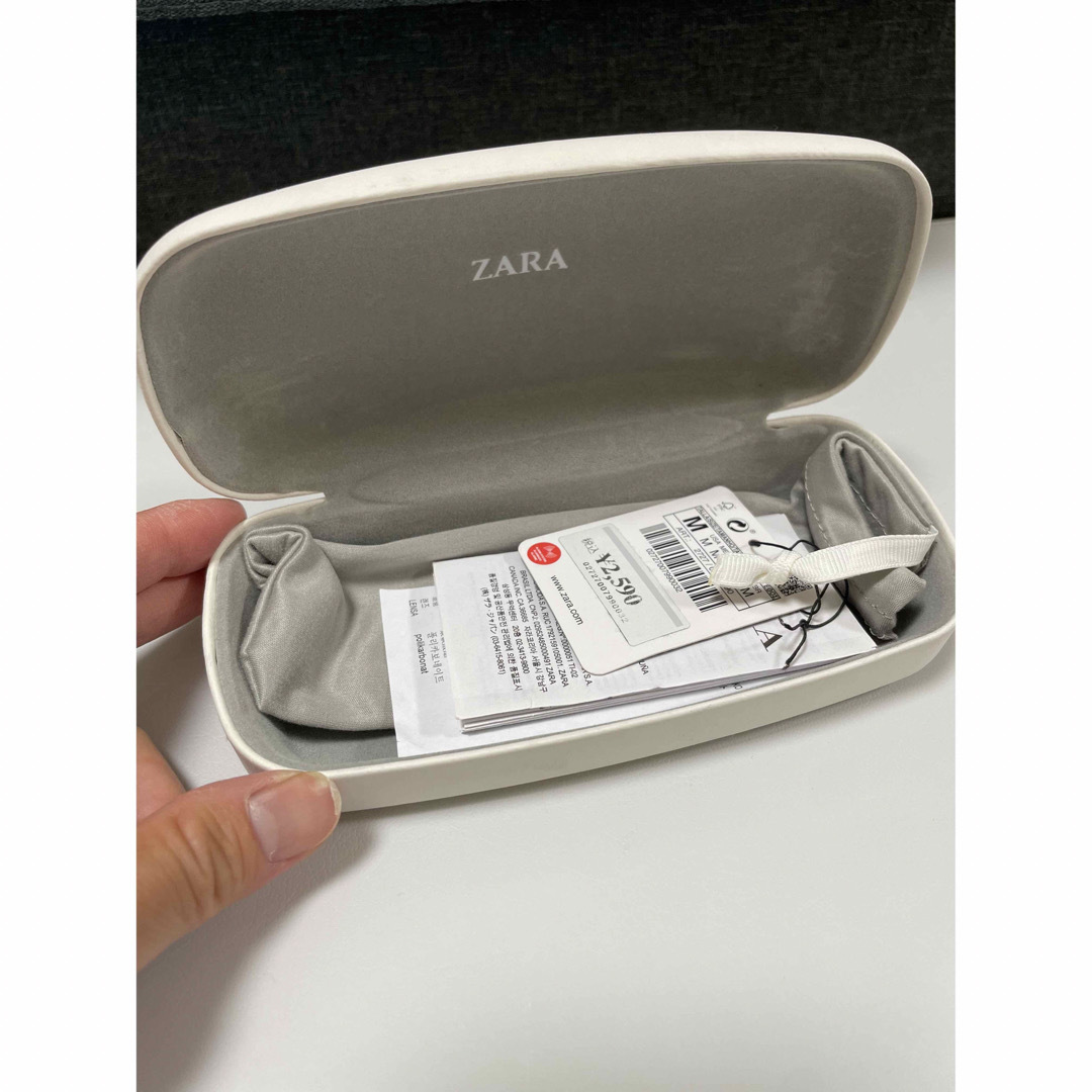 ZARA(ザラ)のZARA サングラス レディースのファッション小物(サングラス/メガネ)の商品写真