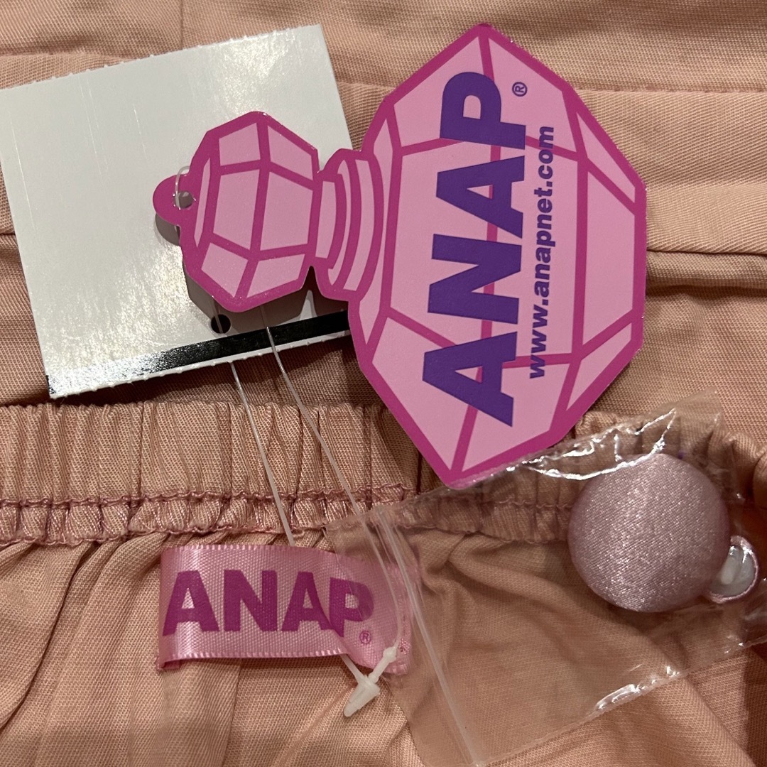 ANAP(アナップ)の匿名発送込　ANAP オールインワン　サロペット　ピンク　フリル　ベアトップ　 レディースのパンツ(サロペット/オーバーオール)の商品写真