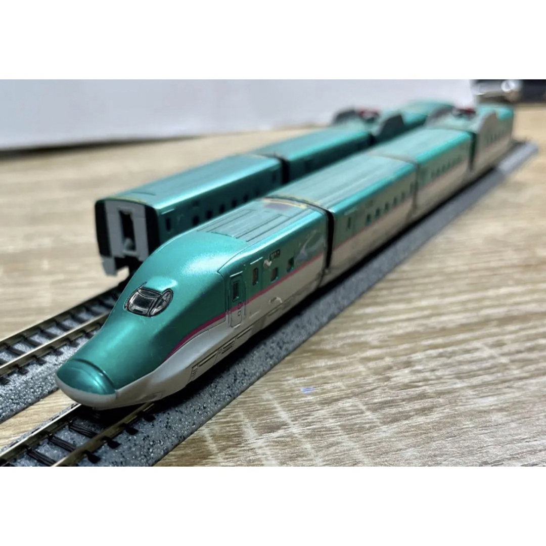 BANDAI(バンダイ)の【Bトレインショーティー】E5系新幹線　8両セット エンタメ/ホビーのおもちゃ/ぬいぐるみ(鉄道模型)の商品写真