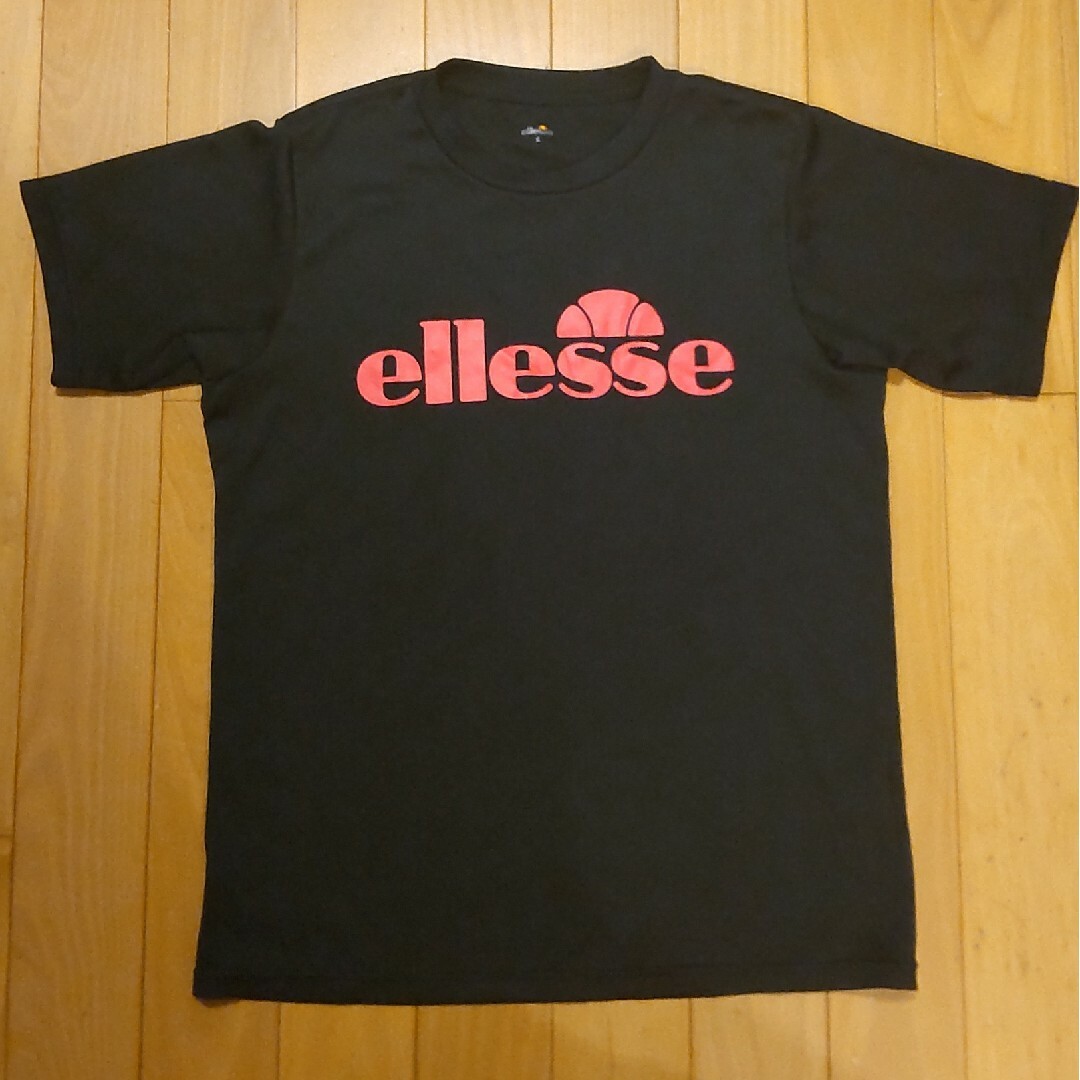 ellesse(エレッセ)のellesseエレッセ■速乾シャツ■ ユニS ブラック スポーツ/アウトドアのトレーニング/エクササイズ(その他)の商品写真