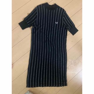 フレッドペリー(FRED PERRY)の美品　フレッドペリー　コットン　ワンピース　ストライプ　(ひざ丈ワンピース)