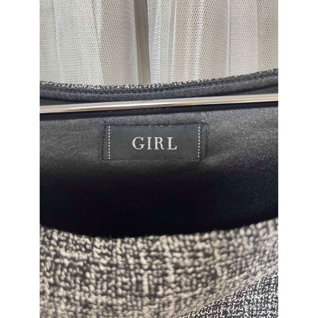 GIRL(ガール)のGIRL  ガール アイラインケープスリーブワンピース グレー レディースのワンピース(ひざ丈ワンピース)の商品写真