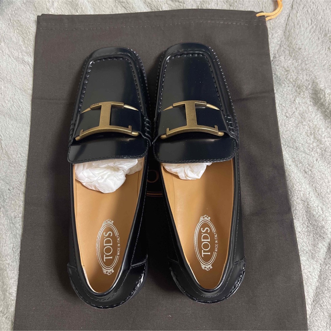 トッズ タイムレスローファー TOD’S