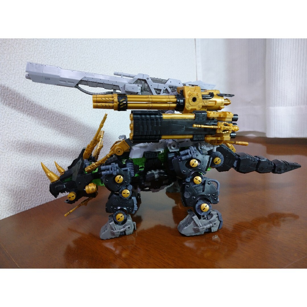 コトブキヤ HMM ZOIDS ダークホーン ハリースペシャル　ジャンク品 3