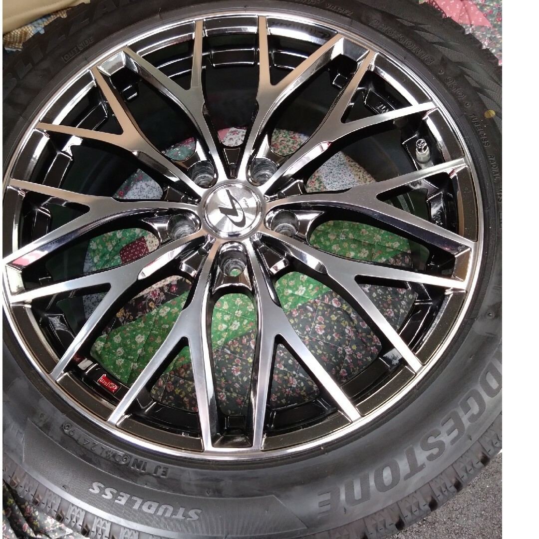 レオニス weds スタッドレス　4 本 セット 225/45/ R 18