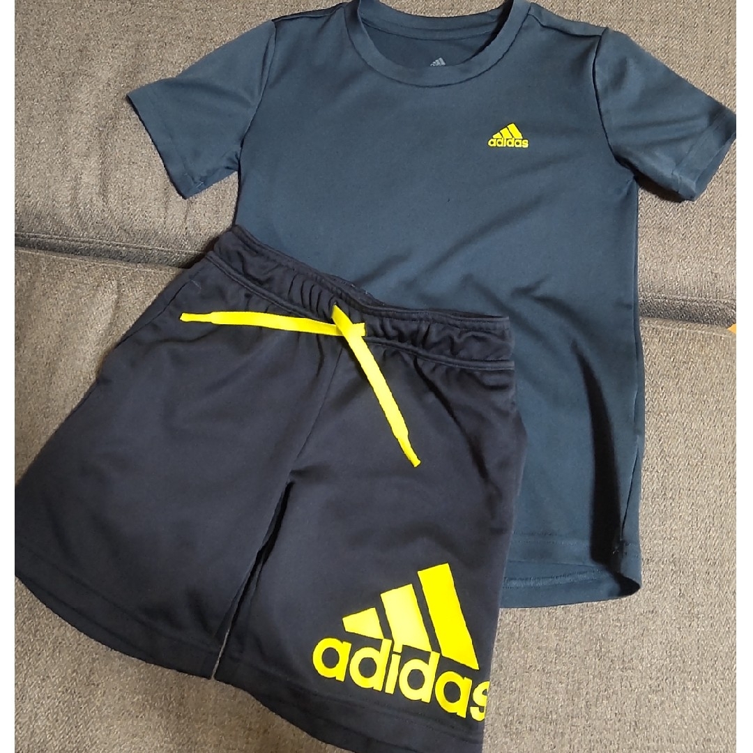 adidas アディダス Tシャツ・ハーフパンツ セット