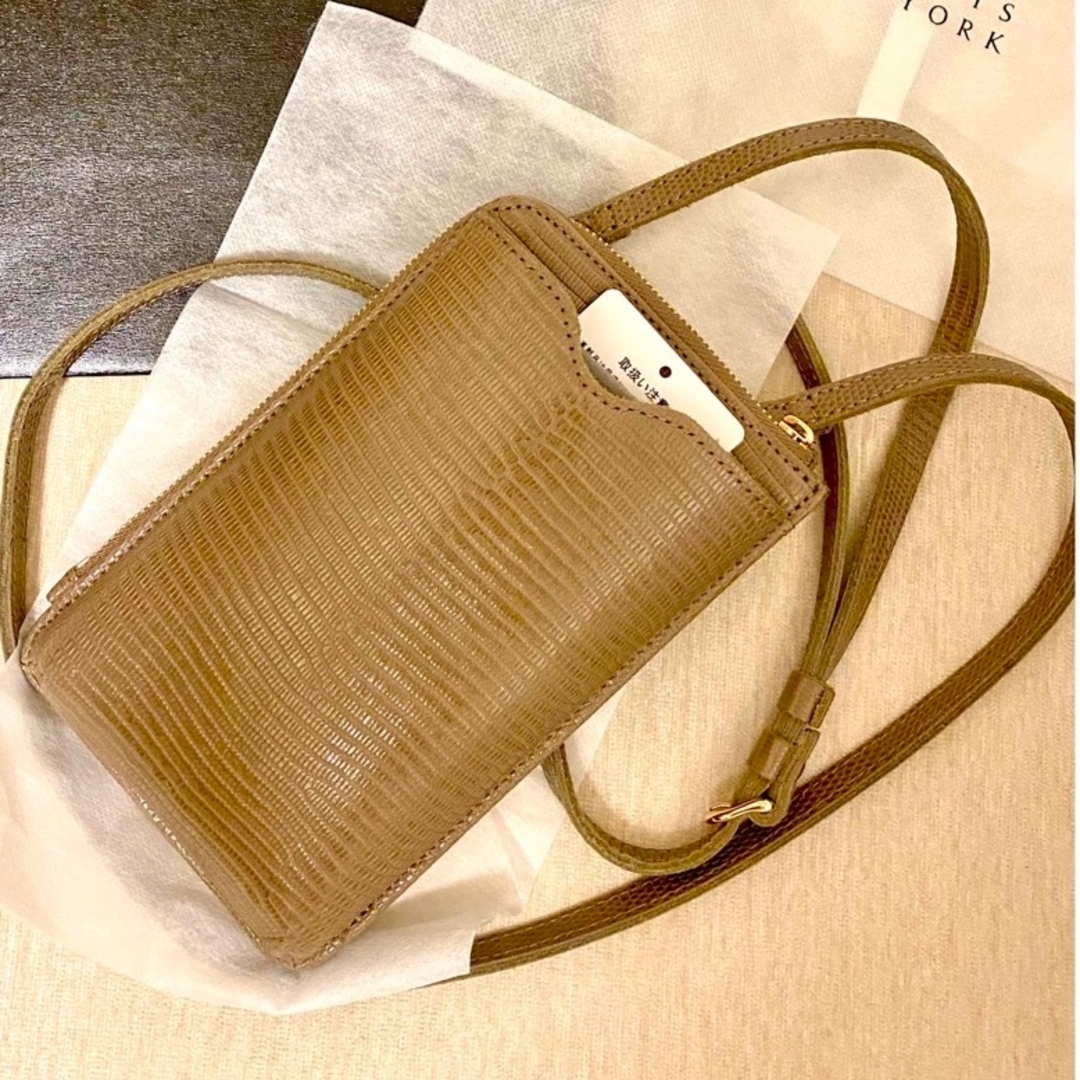 BARNEYS NEWYORKバーニーズニューヨーク 型押しレザーフォーンバッグ | フリマアプリ ラクマ