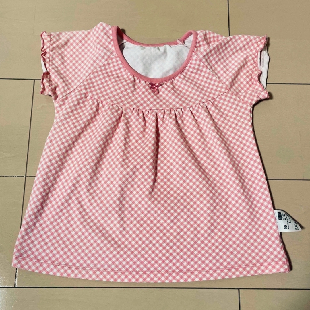 トップス　半袖　90センチ　女の子 キッズ/ベビー/マタニティのキッズ服男の子用(90cm~)(Tシャツ/カットソー)の商品写真