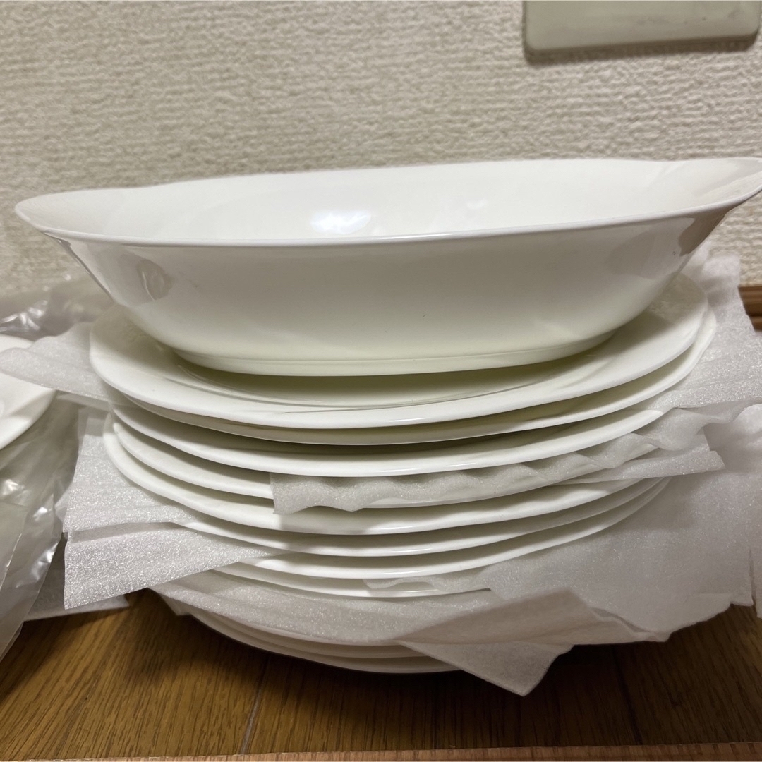 Noritake(ノリタケ)の【バラ売り可能】ノリタケ　白　ホワイト　食器セット　2枚セット インテリア/住まい/日用品のキッチン/食器(食器)の商品写真