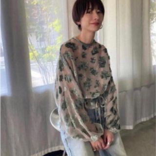 イエナ(IENA)の※訳あり※ 伊勢丹限定  CLANE FLOWER TOPS(シャツ/ブラウス(長袖/七分))