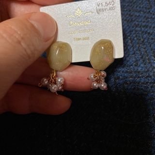 ハンドメイド　ピアス(ピアス)