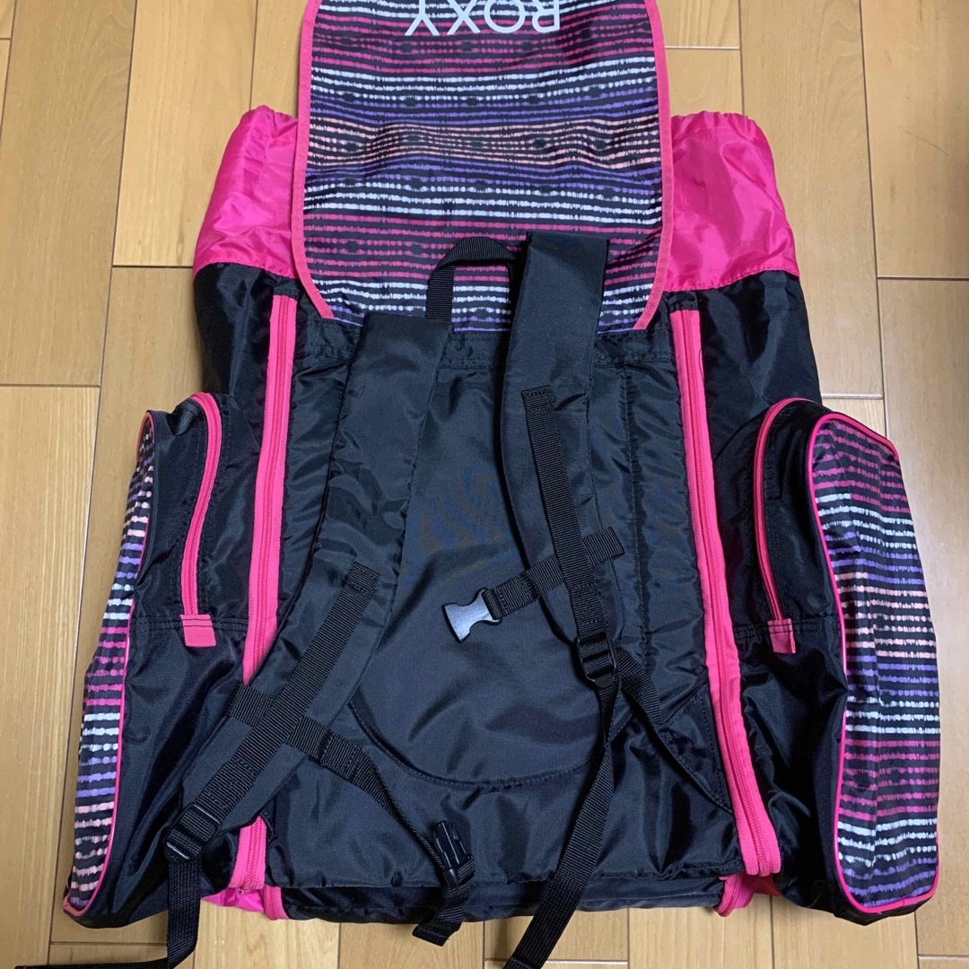 Roxy(ロキシー)の大型　リュック　限定お値下げ中☆ スポーツ/アウトドアのアウトドア(その他)の商品写真