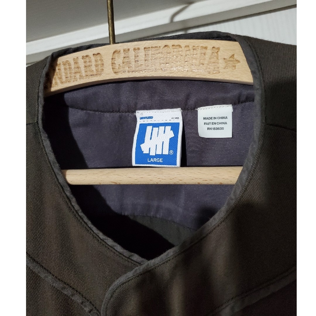 UNDEFEATED(アンディフィーテッド)のUNDEFEATED ベースボールシャツ&ショートパンツ セットアップ メンズのトップス(シャツ)の商品写真