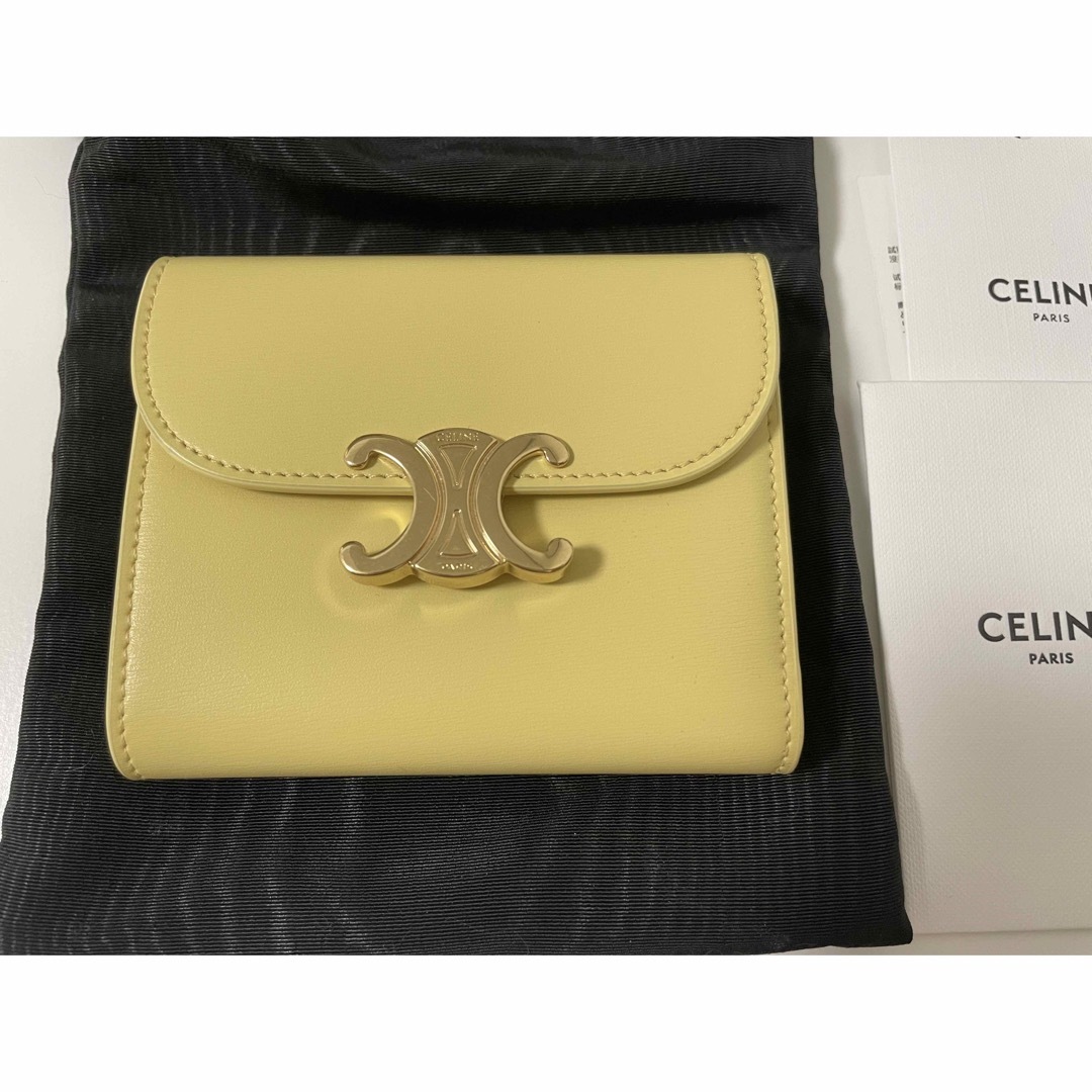 ????セリーヌ　トリオンフ????CELINE トリオンフ/シャイニーカーフスキン新品