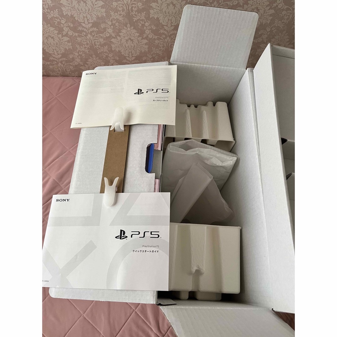 PS5   PlayStation5 エンタメ/ホビーのゲームソフト/ゲーム機本体(その他)の商品写真
