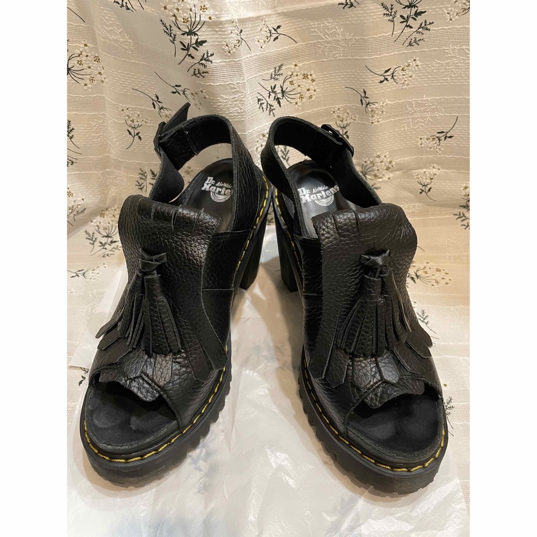 Dr.Martens(ドクターマーチン)の★Dr.Martin★ ヒールサンダル レディースの靴/シューズ(サンダル)の商品写真