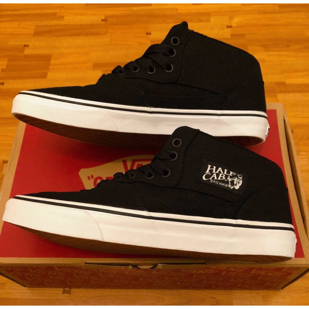 HARFCAB（VANS）(ハーフキャブ)の超美品Vans HALF CAB PRO  キャンバス ブラック 28.0cm メンズの靴/シューズ(スニーカー)の商品写真