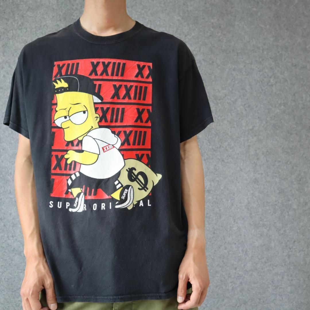 SIMPSON(シンプソン)の【シンプソンズ】ストリート デザイン ビッグ プリント ルーズ 黒 Tシャツ メンズのトップス(Tシャツ/カットソー(半袖/袖なし))の商品写真