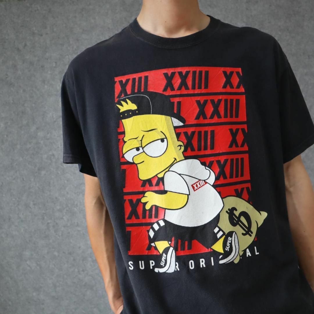 SIMPSON(シンプソン)の【シンプソンズ】ストリート デザイン ビッグ プリント ルーズ 黒 Tシャツ メンズのトップス(Tシャツ/カットソー(半袖/袖なし))の商品写真