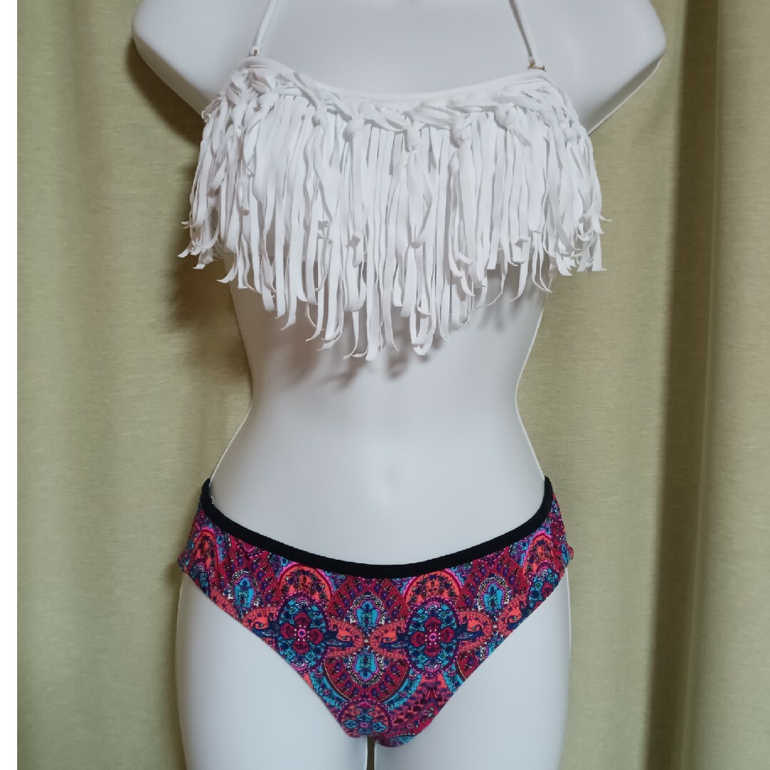 ビキニ　リップクラウン　白　Ｌサイズ レディースの水着/浴衣(水着)の商品写真