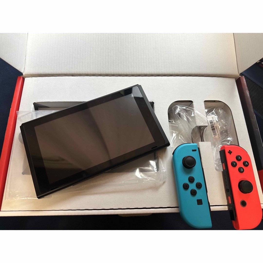 Nintendo Switch JOY-CON(L) ネオンブルー/(R) ネオ