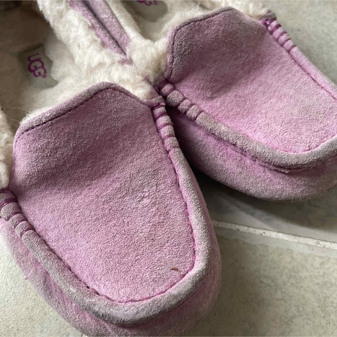 UGG(アグ)のUGG★ANSLEY スエード ゴム スリッポン ボア 防寒 楽ちん お洒落 レディースの靴/シューズ(スリッポン/モカシン)の商品写真