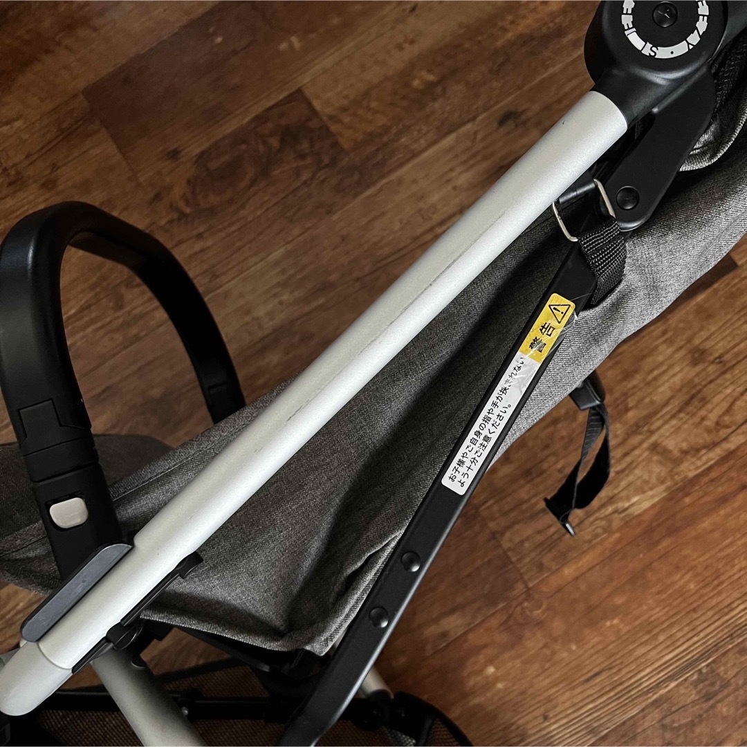 cybex(サイベックス)のcybex サイベックス EEZY S イージーS マンハッタングレー キッズ/ベビー/マタニティの外出/移動用品(ベビーカー/バギー)の商品写真