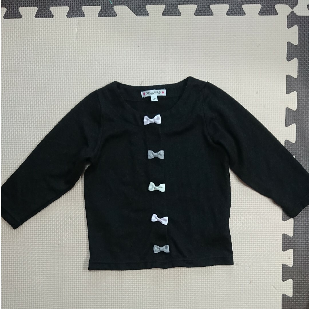 anyFAM(エニィファム)のエニィファム カーディガン 90 黒 リボン キッズ/ベビー/マタニティのキッズ服女の子用(90cm~)(カーディガン)の商品写真