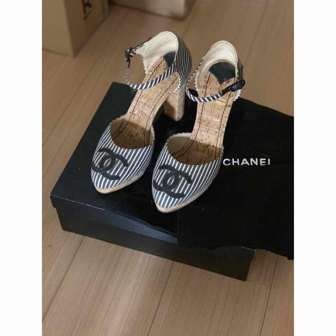 CHANEL シャネル　アザーオープンサンダル　ボーダーココマーク