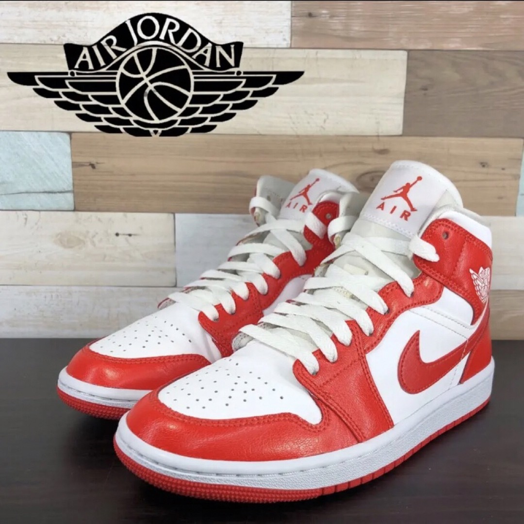 NIKE - NIKE AIR JORDAN 1 MID 23.5cmの通販 by USED☆SNKRS ｜ナイキ ...