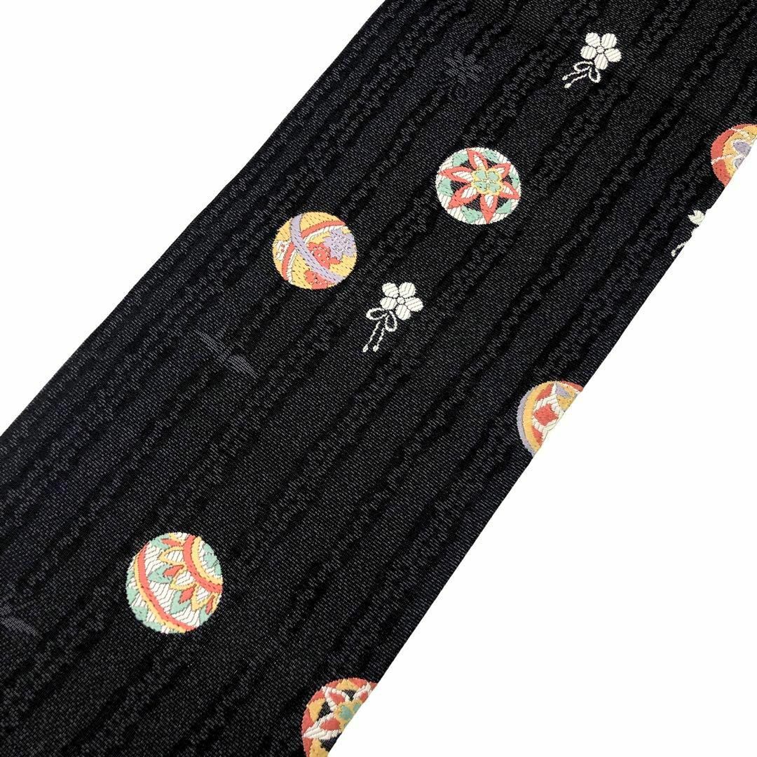O-2568 名古屋帯 手毬 鞠 刺繍柄 小花と折鶴の縦柄模様 黒色 松屋
