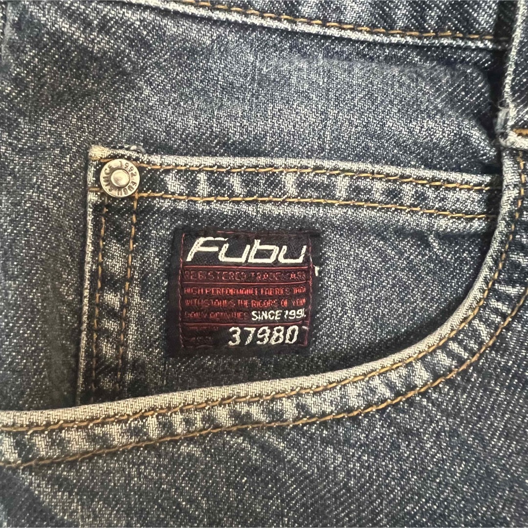 FUBU(フブ)の激レア Platinum Fubu 刺繍入り ヴィンテージ デニム ストリート メンズのパンツ(デニム/ジーンズ)の商品写真