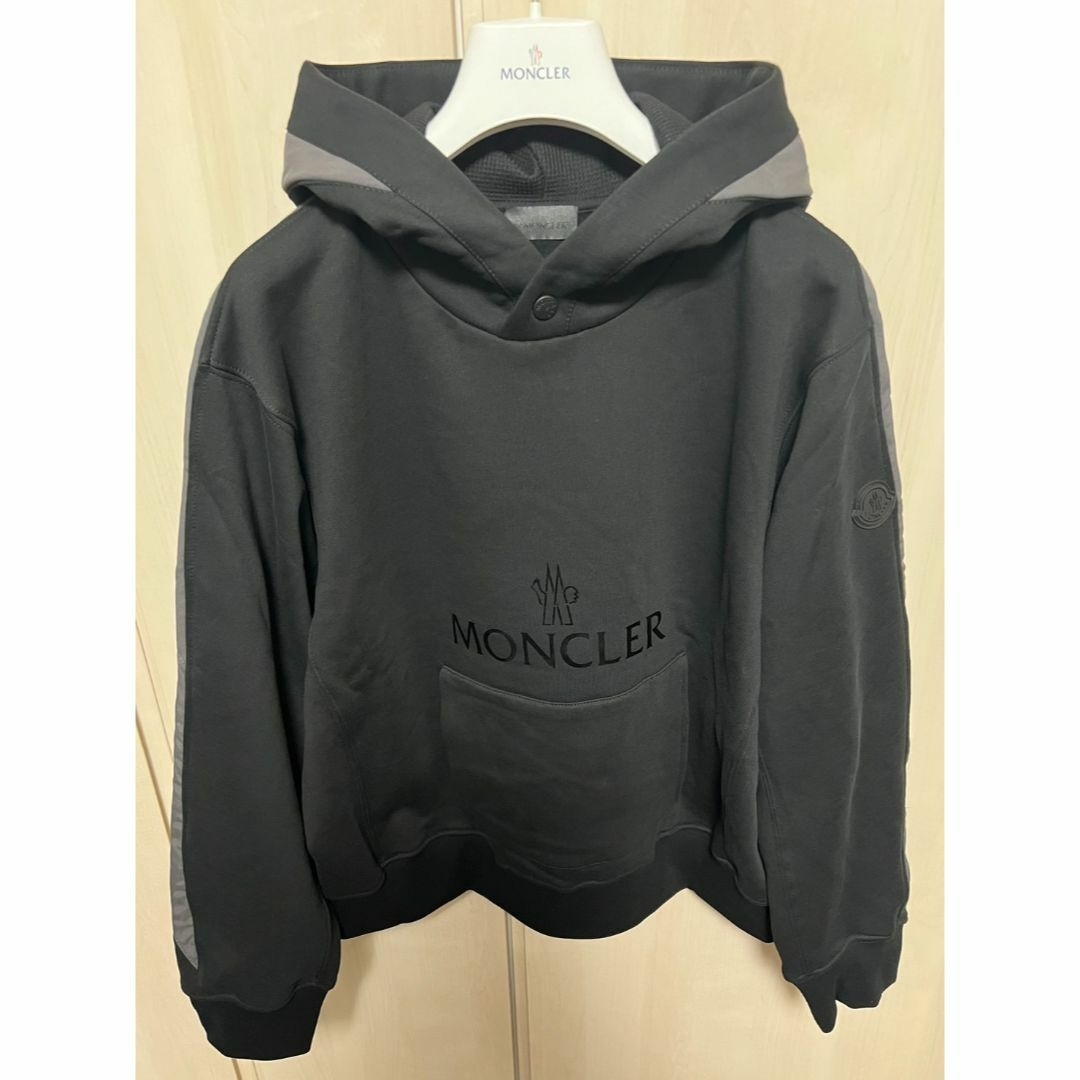 ☆未使用・本物保証☆MONCLER Hoodie パーカー XL ブラック　人気