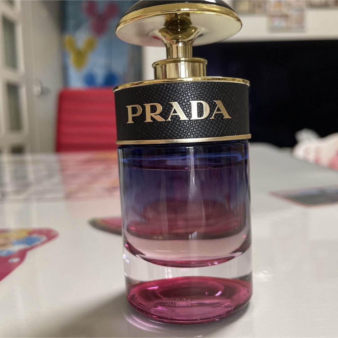 PRADA - PRADA キャンディナイトオーデパルファム 30mlの通販 by Barbie｜プラダならラクマ